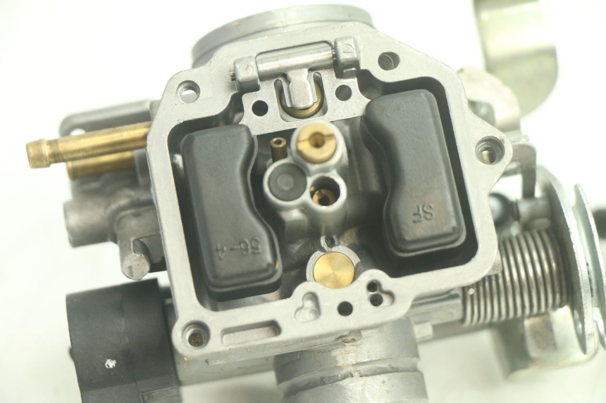 photo de CARBURETOR KYMCO AGILITY 4T 50 (2018 - 2022) - Surface and material condition