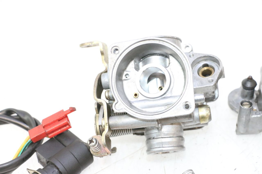 photo de CARBURETOR KYMCO AGILITY 4T 50 (2005 - 2018) - Distinctive features
