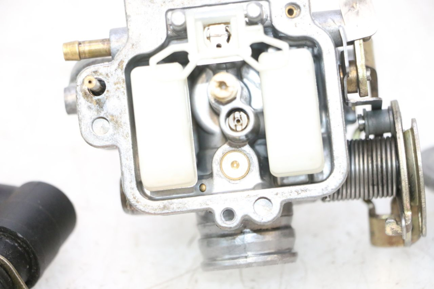 photo de CARBURETOR KYMCO AGILITY 4T 50 (2005 - 2018) - Detailed visual inspection