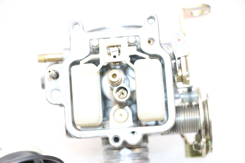 photo de CARBURETOR KYMCO AGILITY PREMIUM 50 (2007 - 2010) - High-resolution close-up