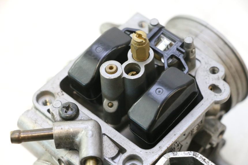 photo de CARBURETOR APRILIA ATLANTIC S 125 (2010 - 2013) - Fixing points details