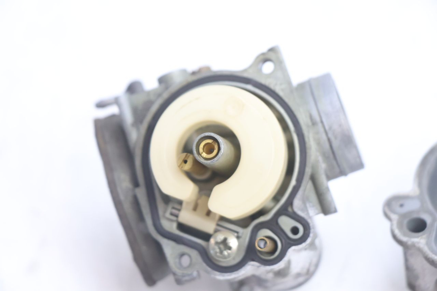 photo de CARBURETOR PEUGEOT BUXY 50 (1993 - 1998) - Distinctive features