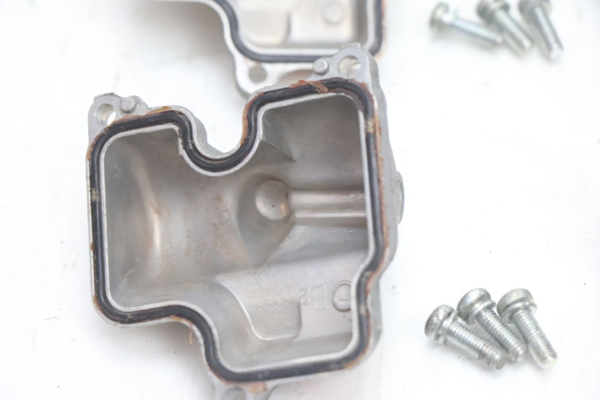 photo de CARBURETOR HONDA CB F HORNET 600 (2005 - 2006) - Alternative angle