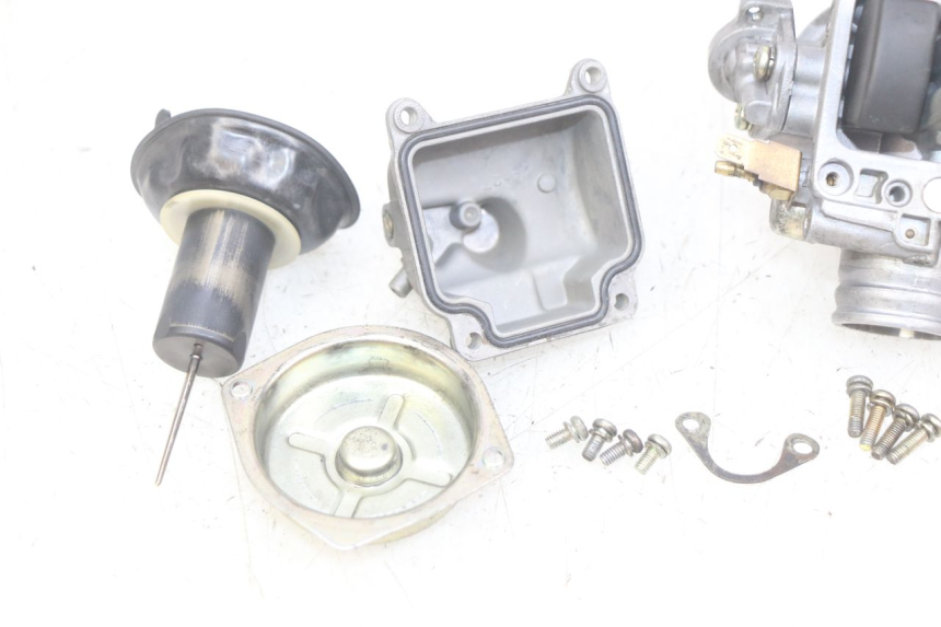 photo de CARBURETOR PEUGEOT CITYSTAR AIR 125 (2014 - 2017) - High-resolution close-up