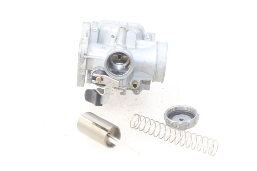 photo de CARBURETOR LONCIN DIRT BIKE 125 - Fixing points details