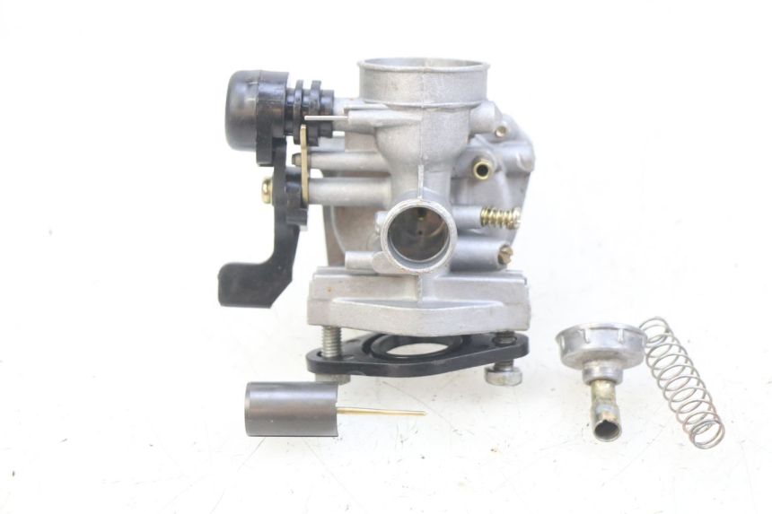photo de CARBURETOR APOLLO DIRT BIKE 125 (2010 - 2018) - Surface and material condition