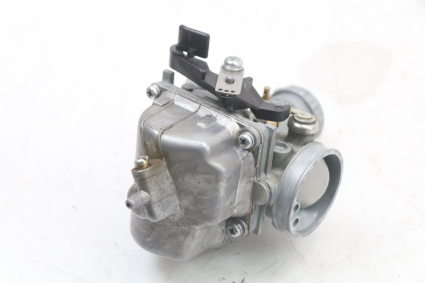 photo de CARBURETOR RSR DIRT BIKE 150 - Fixing points details