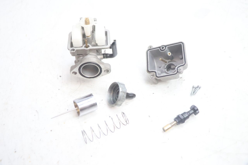 photo de CARBURETOR MINI MX DRIFT 150 - Surface and material condition