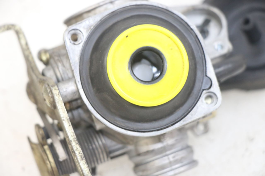 photo de CARBURETOR JM MOTORS EVOLIS 4T 50 (2018 - 2022) - Surface and material condition