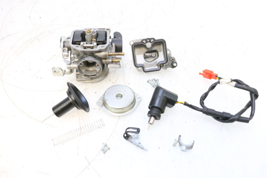 photo de CARBURETOR JM MOTORS EVOLIS 4T 50 (2018 - 2022) - Surface and material condition