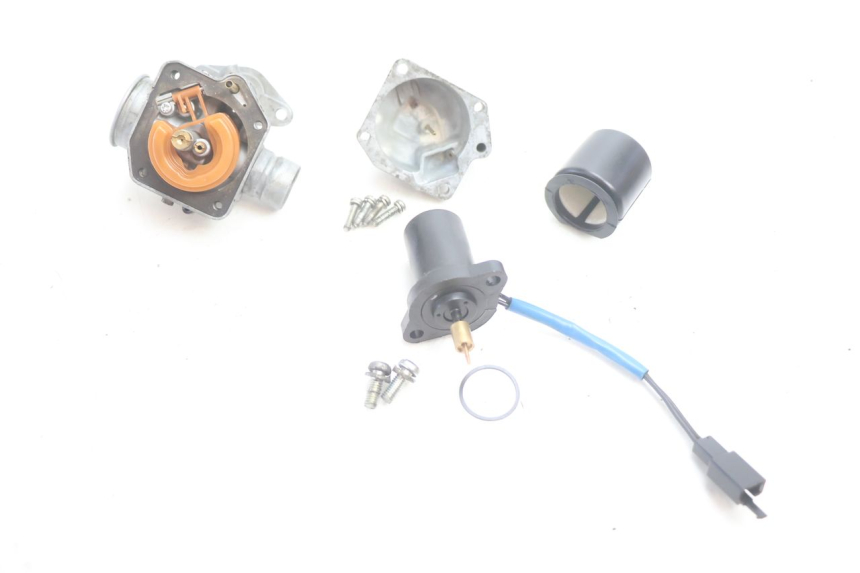 photo de CARBURETOR MBK EVOLIS 80 (1993 - 1999) - Fixing points details