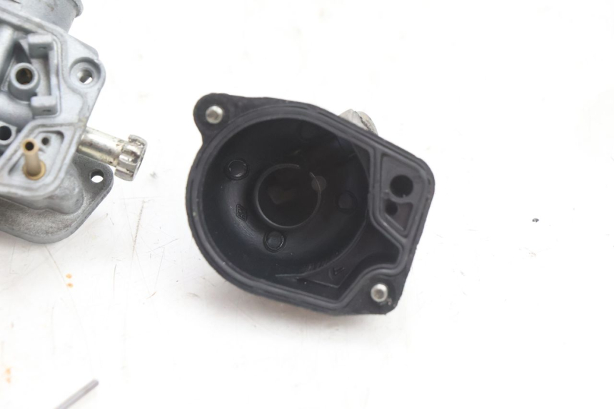 photo de CARBURETOR PIAGGIO FLY 2T 50 (2004 - 2017) - Distinctive features