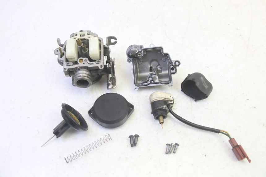 photo de CARBURETOR PIAGGIO FLY 4T 50 (2013 - 2017) - Fixing points details
