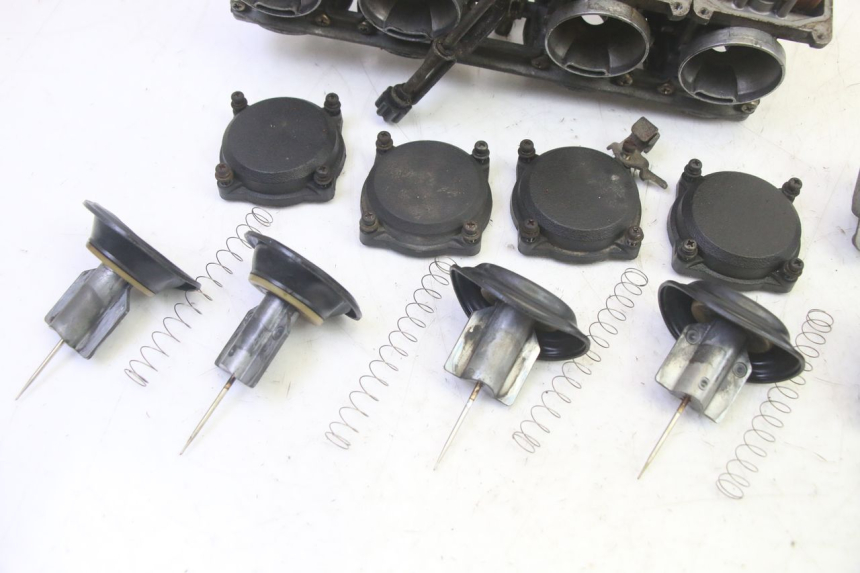 photo de CARBURETOR KAWASAKI GPX R WARBIRD 600 (1988 - 1993) - Supplementary product photo