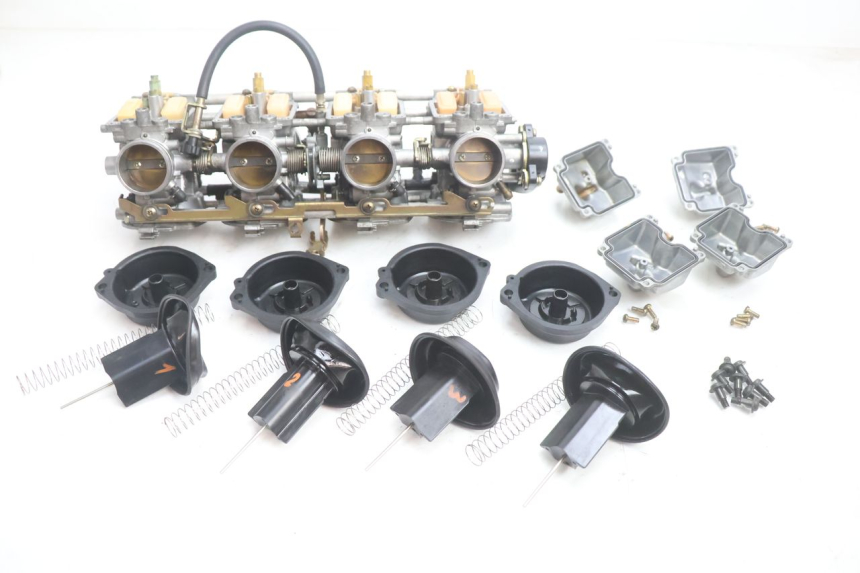 photo de CARBURETOR SUZUKI GSF N BANDIT 1200 (2001 - 2005) - Checked used part