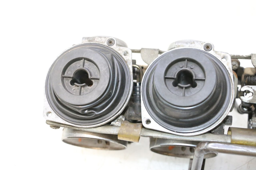 photo de CARBURETOR SUZUKI GSX F GSXF 750 (1988 - 1998) - Spare part profile view