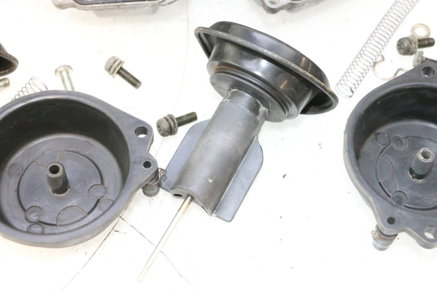photo de CARBURETOR SUZUKI GSX F GSXF 750 (1988 - 1998) - Markings and original references