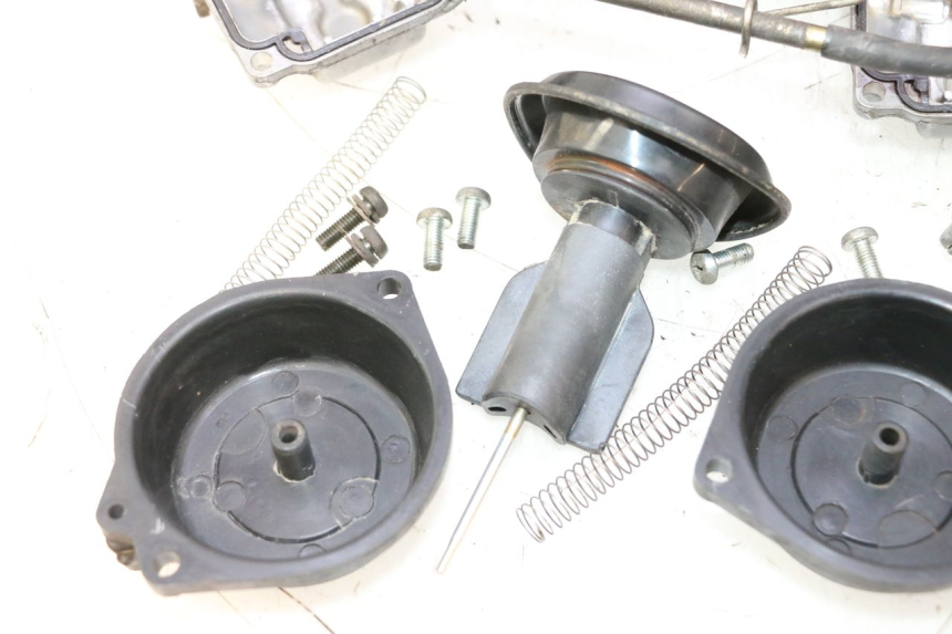 photo de CARBURETOR SUZUKI GSX F GSXF 750 (1988 - 1998) - Additional view of the item