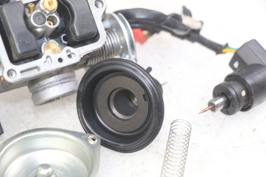 photo de CARBURETOR EUROCKA GTR 50 (2007 - 2017) - Distinctive features