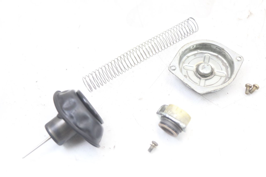 photo de CARBURETOR HONDA NES AROBASE 125 (2000 - 2003) - Distinctive features