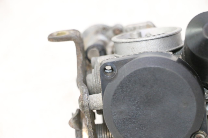photo de CARBURETOR BAOTIAN HUASHA HS50QT-7 50 - Alternative perspective