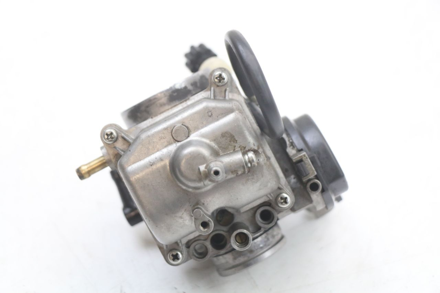photo de CARBURETOR HYTRACK HY S 4X4 410 (2013 - 2016) - Fixing points details