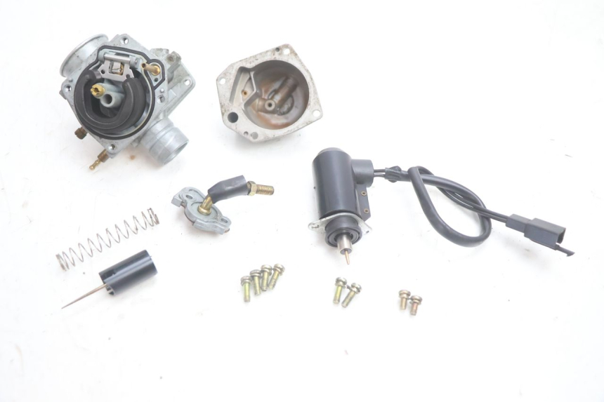 photo de CARBURETOR RIDE JUMP 2T 50 (2012 - 2017) - Surface and material condition