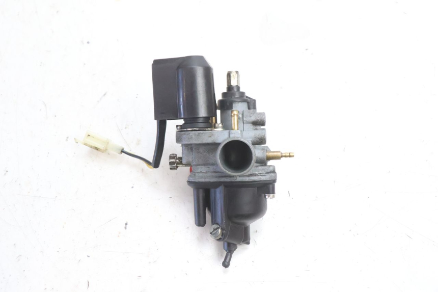 photo de CARBURETOR PEUGEOT KISBEE 2T 50 (2010 - 2017) - Alternative perspective