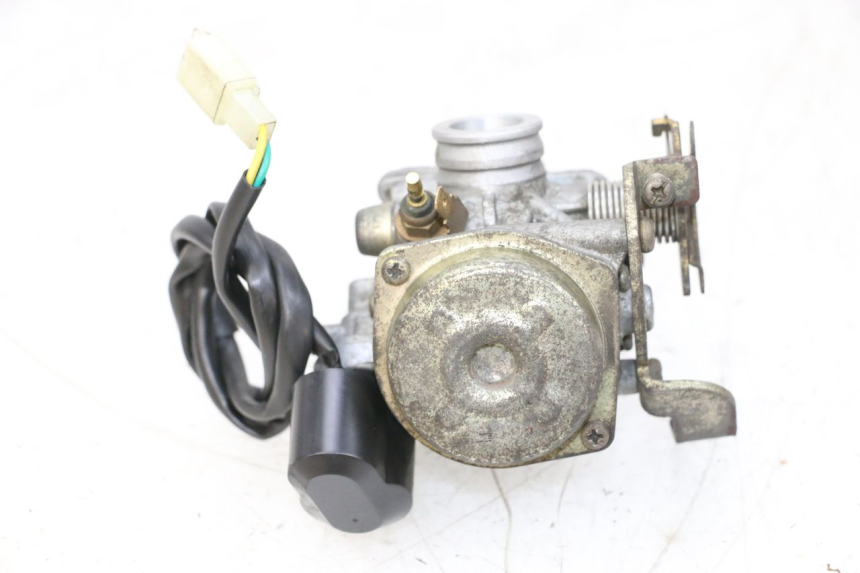 photo de CARBURETOR PEUGEOT KISBEE 4T 50 (2010 - 2017) - Zoom on usage condition