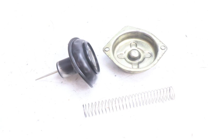 photo de CARBURETOR PEUGEOT KISBEE 4T 50 (2010 - 2017) - Distinctive features