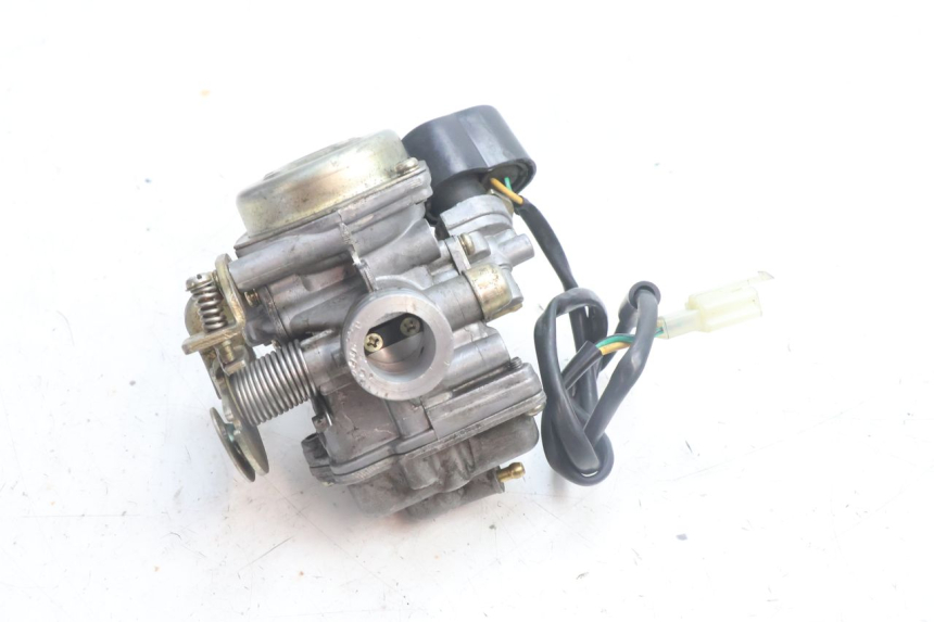 photo de CARBURETOR PEUGEOT KISBEE 4T 50 (2010 - 2017) - Alternative perspective