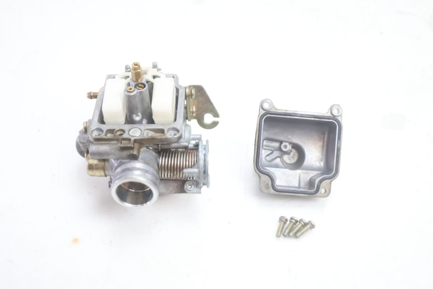 photo de CARBURETOR KYMCO LIKE 125 (2009 - 2016) - Surface and material condition