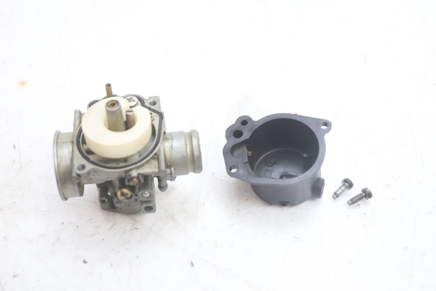 photo de CARBURETOR PEUGEOT LUDIX 50 (2005 - 2007) - Checked used part