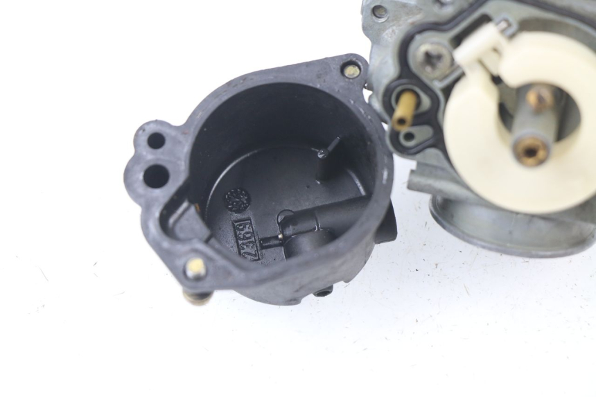 photo de CARBURETOR PEUGEOT LUDIX ONE 50 (2004 - 2006) - Surface and material condition
