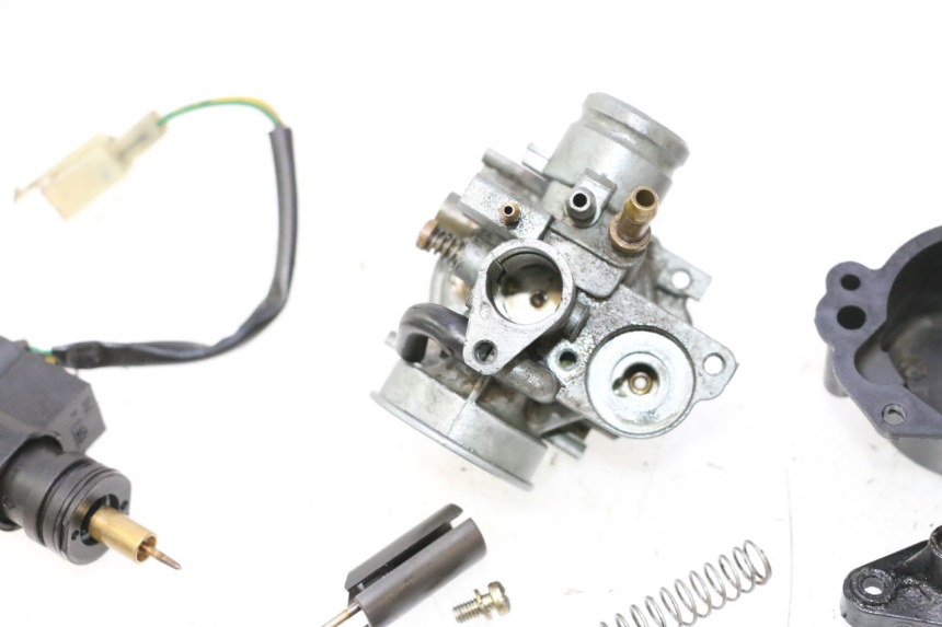 photo de CARBURETOR PEUGEOT LUDIX ONE 50 (2004 - 2013) - Additional view of the item