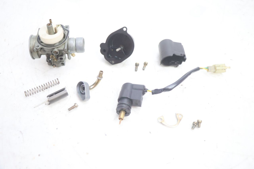 photo de CARBURETOR MBK MACH G AC 50 (2002 - 2014) - Surface and material condition