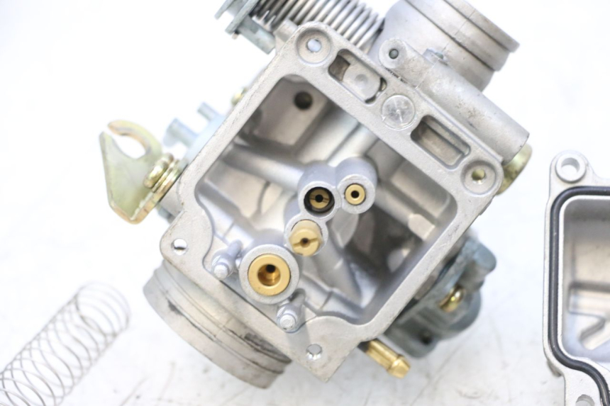 photo de CARBURETOR KEEWAY MATRIX RX9 125 (2006 - 2007) - Detailed visual inspection