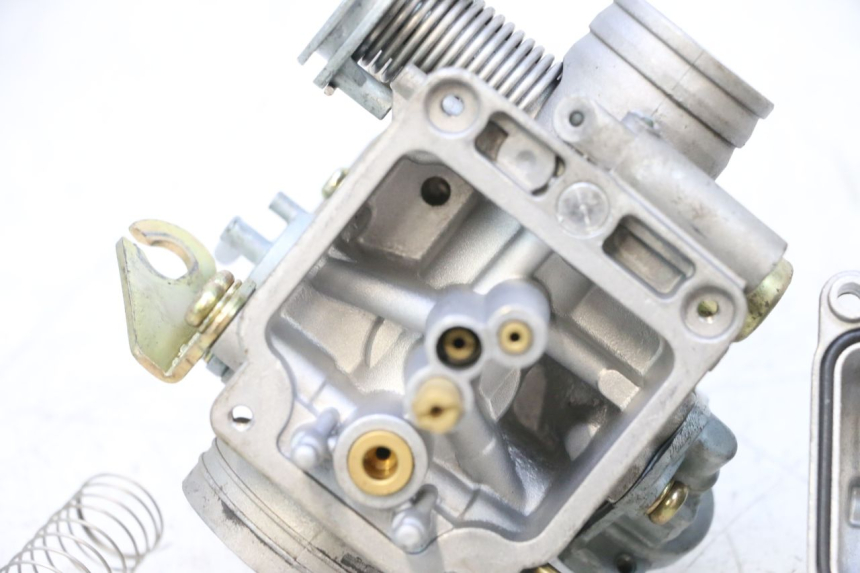 photo de CARBURETOR KEEWAY MATRIX RX9 125 (2006 - 2007) - Focus on structure