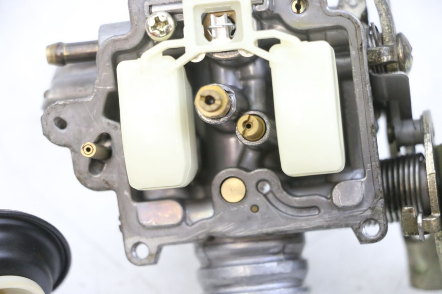 photo de CARBURETOR JM MOTORS OLDIES 4T 50 (2010 - 2020) - Focus on structure