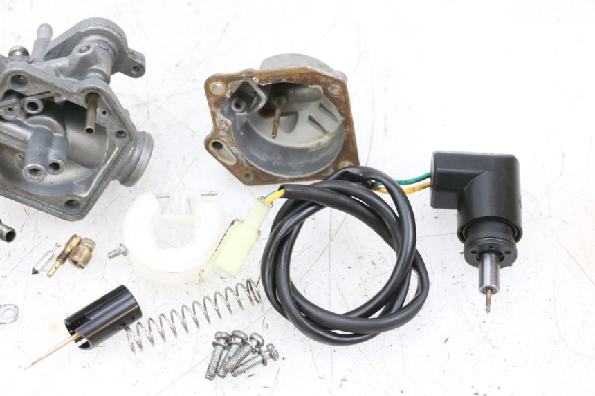 photo de CARBURETOR SYM ORBIT 2 50 (2008 - 2014) - Detailed visual inspection