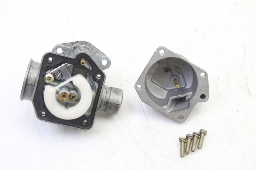 photo de CARBURETOR IMF INDUSTRIE PACH 2T 50 (2009 - 2018) - Surface and material condition