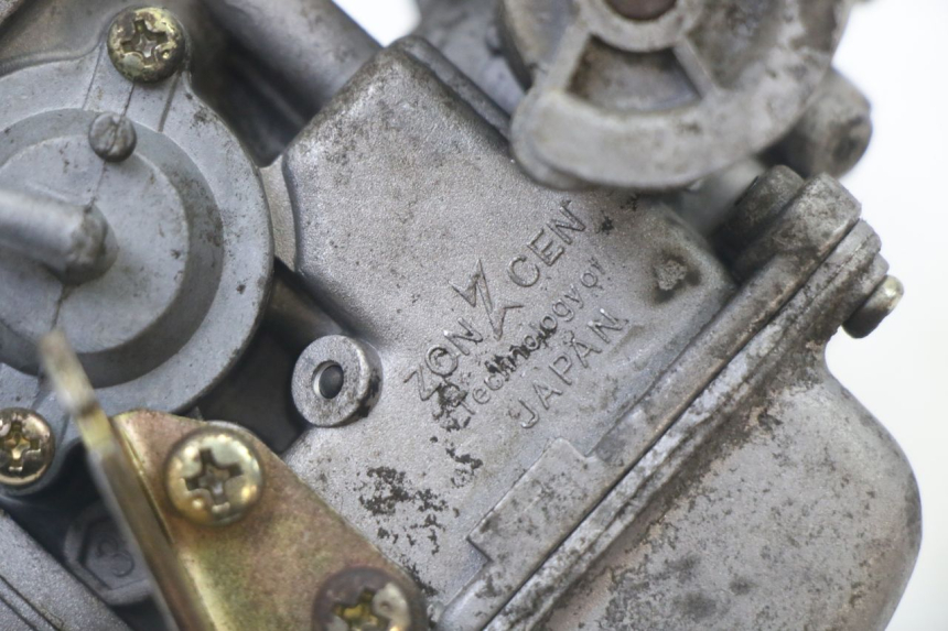 photo de CARBURETOR PEUGEOT VIVACITY 125 (2010 - 2017) - Alternative perspective