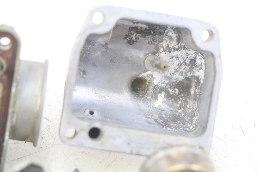 photo de CARBURETOR YAMAHA PW 80 (1983 - 2014) - High-resolution close-up