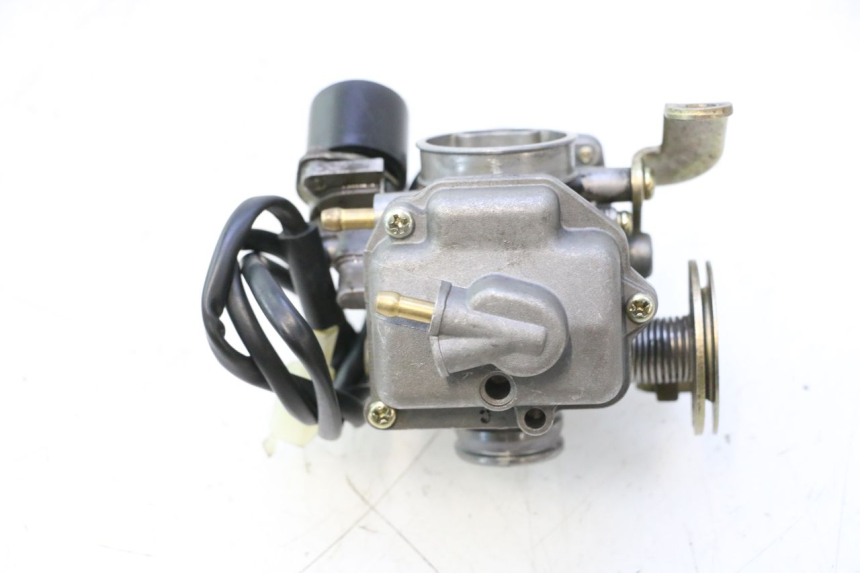 photo de CARBURETOR VASTRO R-ONE 4T 50 (2014 - 2022) - Alternative perspective