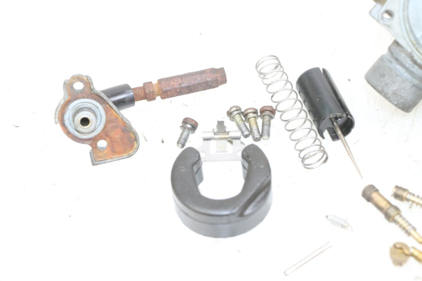 photo de CARBURETOR RIDE RACE 2T 50 (2012 - 2017) - Detailed visual inspection