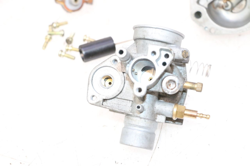 photo de CARBURETOR RIDE RACE GT 2T 50 (2012 - 2017) - Surface and material condition