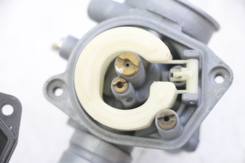 photo de CARBURETOR APRILIA RALLY AC 50 (1995 - 2004) - High-resolution close-up