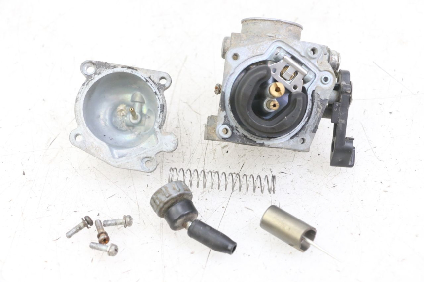 photo de CARBURETOR APOLLO RFZ 125 - High-resolution close-up