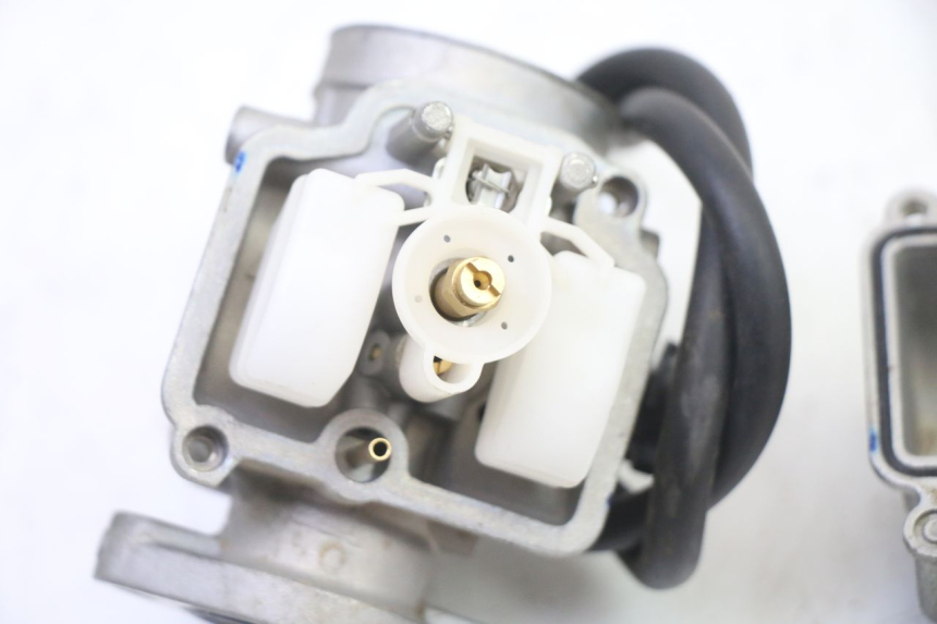 photo de CARBURETOR APOLLO RFZ 125 - Distinctive features