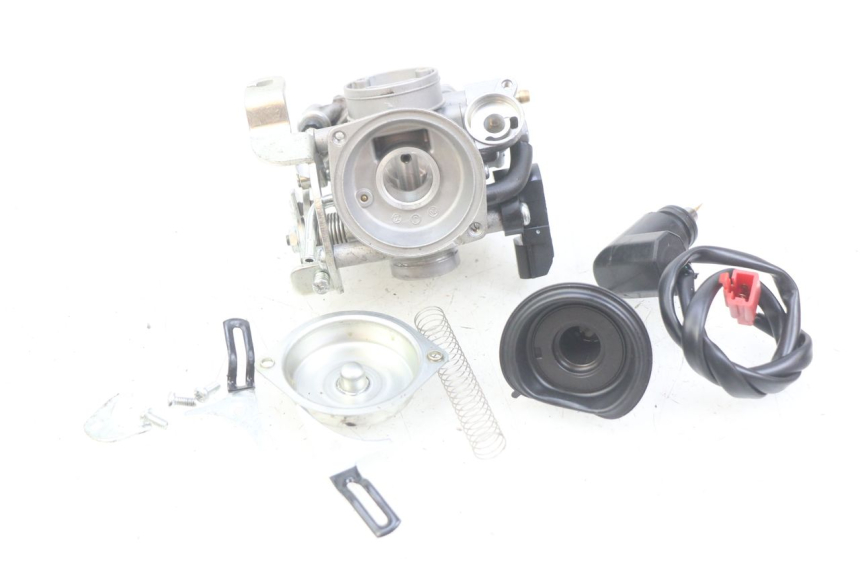 photo de CARBURETOR TNT MOTOR ROMA 10' 4T 50 (2019 - 2022) - Distinctive features